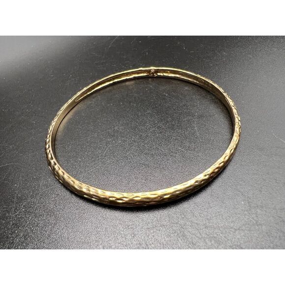 Hammered Gold Bangle Bracelet - Picture 5 of 6
